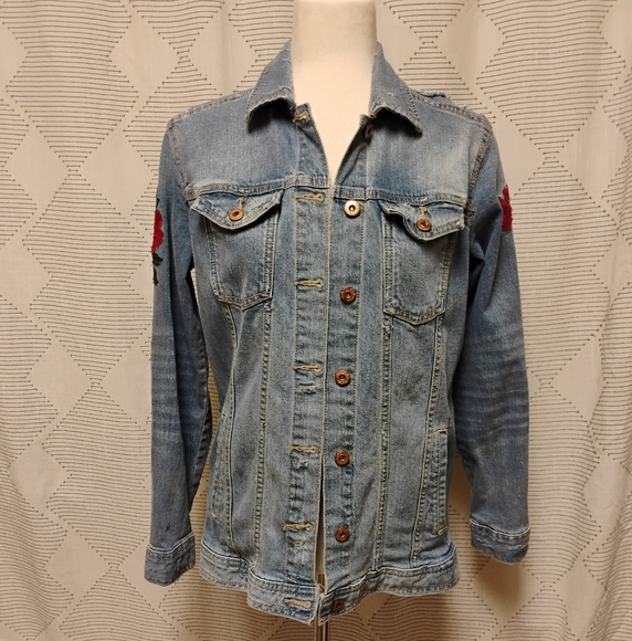 Arizona Jean Co Women's Denim Jacket with Floral Embroidery Size Small - Picture 2 of 12